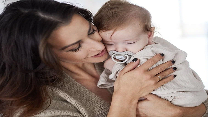 A Tribute to Mothers and Memory
