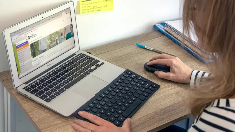 The Role of Parents in Building Digital Literacy