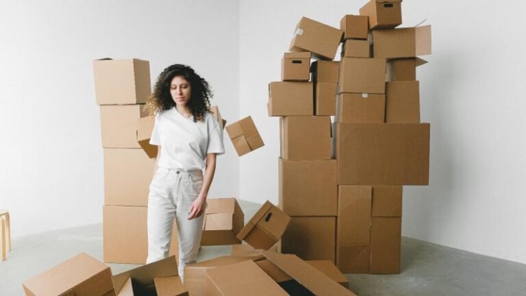 home decluttering preparation