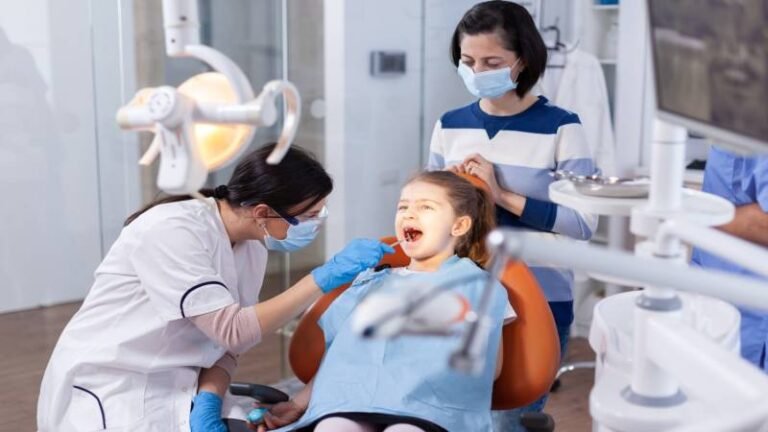 The oral health of little ones and the importance of a pediatric dentist in Dubai